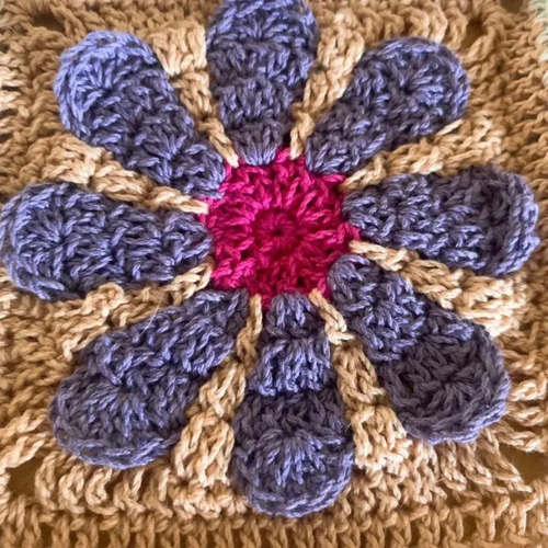 デイジーモチーフ編みカバー その他インテリア雑貨 どりぃ 通販