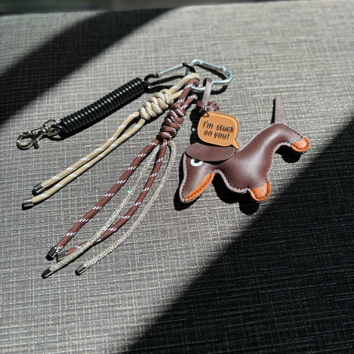 バッグチャーム ストラップ◼︎ダックスフンド brown◼︎ スマホケース