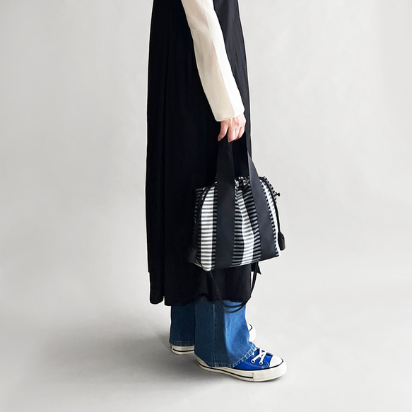 【 NEW 】ジャガードファブリックの２WAYショルダーバッグ 15枚目の画像