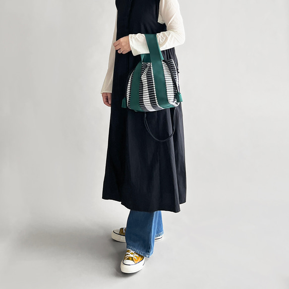 【 NEW 】ジャガードファブリックの２WAYショルダーバッグ 16枚目の画像
