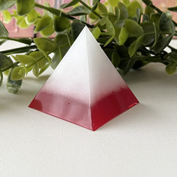 フラーレン　8mm キラキラ台座とセット　宇宙と繋がる 受注制作】キラキラ水晶フラーレン（8mm水晶）、直径約5cm（台座