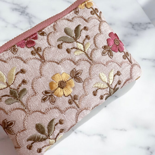 豪華インド刺繍生地◇総刺繍/カラビナ付きフラットポーチ/マルチ