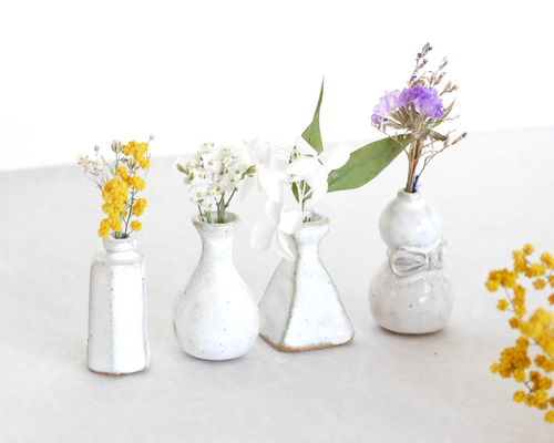 陶器 小さな 花瓶 白花色 単品】小さい ミニ花瓶 ナミビア砂漠の