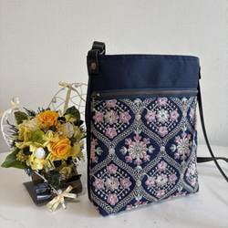 ツイントートバック 楕円底タイプ 蝶々刺繍 トートバッグ tumugi