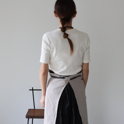 ふっくら厚さ2倍のとろみコットンダブルガーゼ×コットンリネンのシンプルなエプロン／ベージュ 4枚目の画像