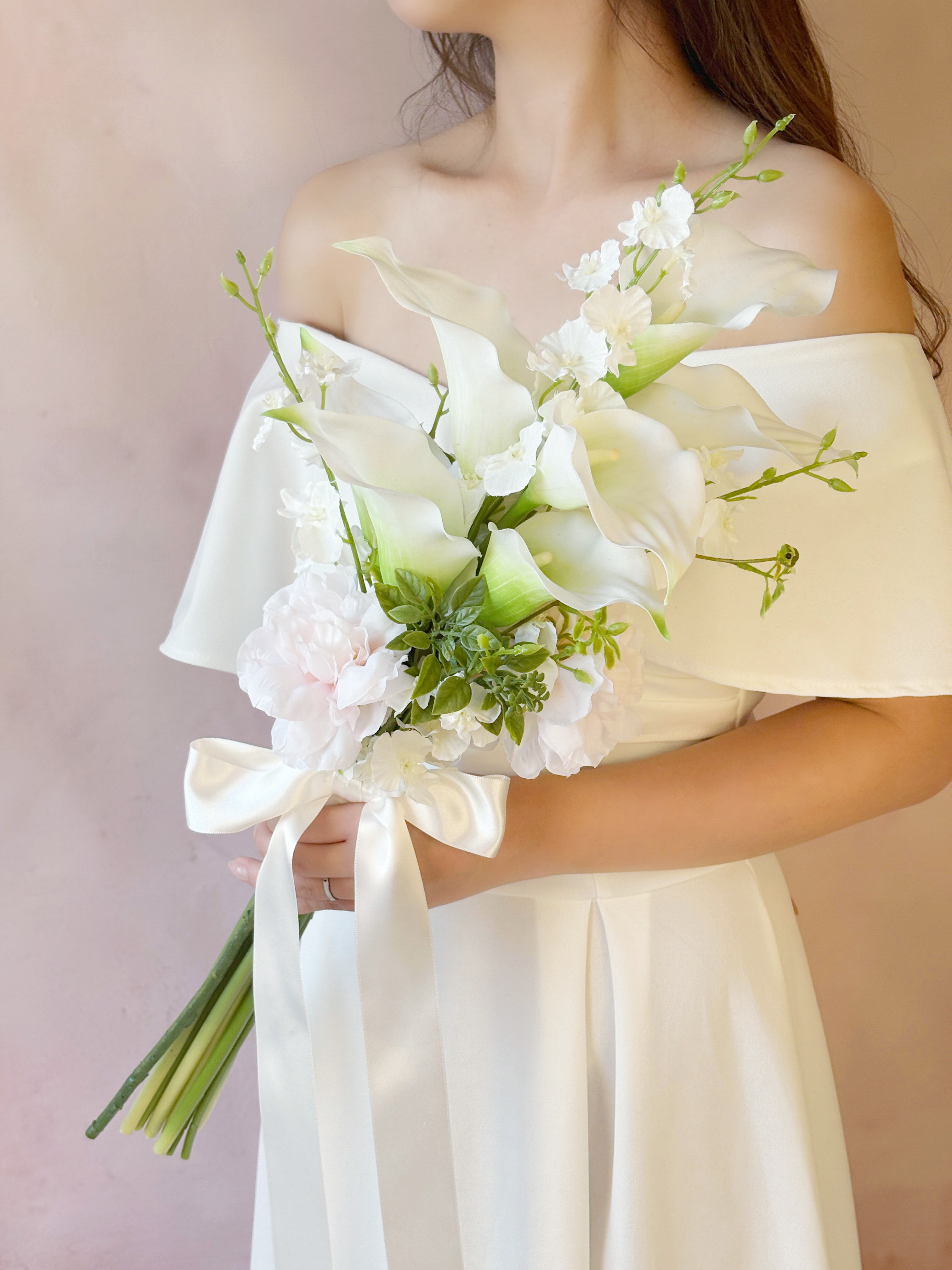 洋装にも和装にも映えるスタイリッシュカラーアームブーケ/ 結婚式/ 前撮り/ 和装ブーケ/ アーティフィシャルフラワー