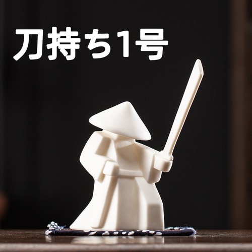 白磁の武士 ｜ 侍のお香立て 香皿 磁器 素焼き 香立て 陶器 線香皿