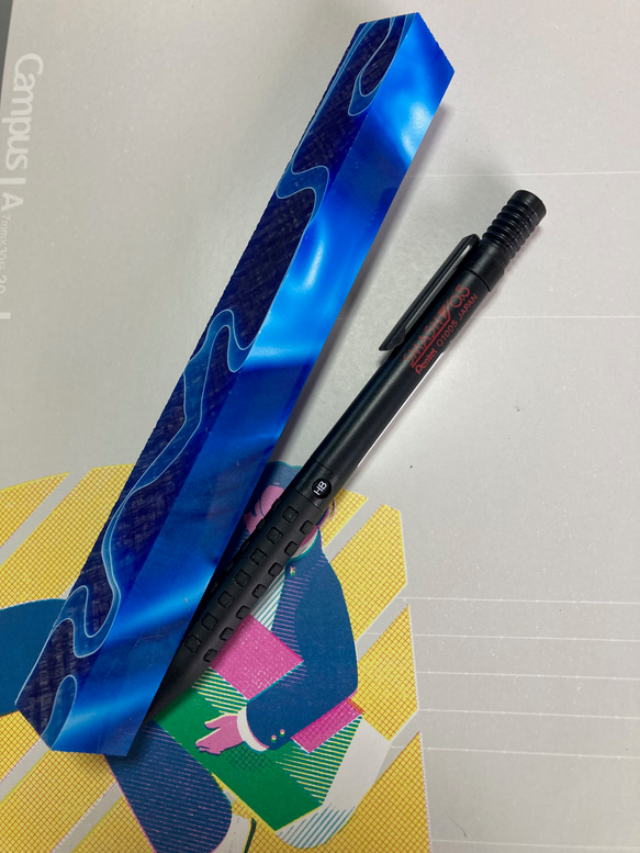 スマッシュ　個別出品 若者に支持され続けるシャープペン・スマッシュから、夢に向かって歩き