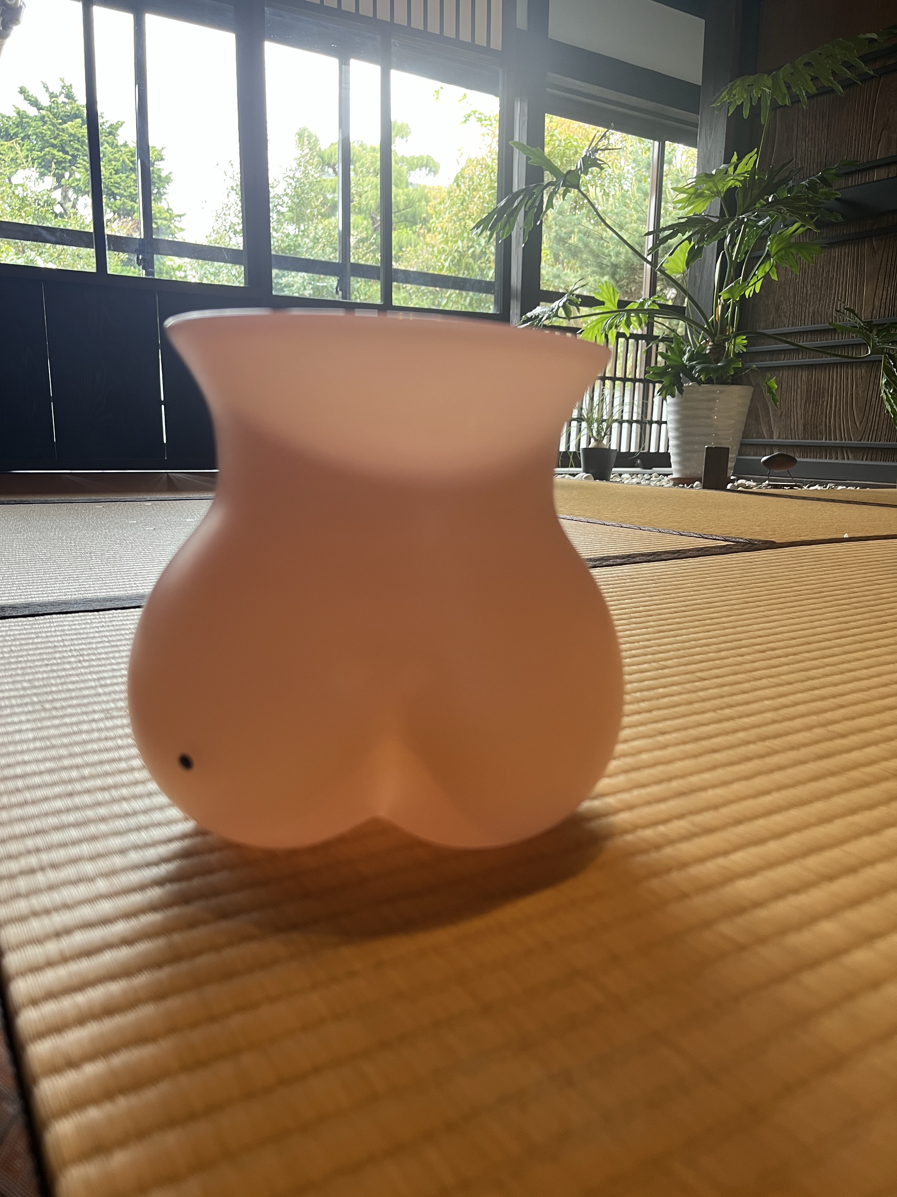 お尻とホクロ　大