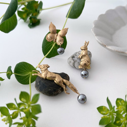 ヴィンテージブローチ 70〜80s 馬 ホースモチーフ 宝石カラー硝子 C72 Brass charm brooch - L Horse O-07 | TAMARI ONLINE