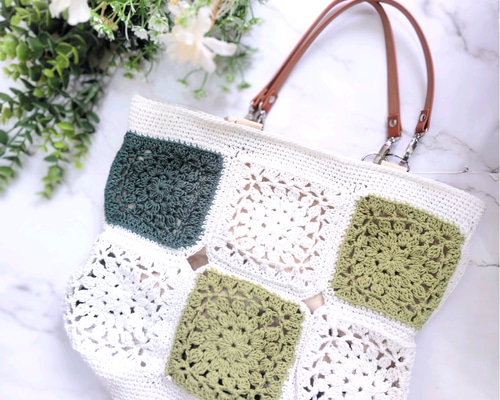 花柄モチーフのトートバッグ 送料無料】 トートバッグ 2色展開 花柄 フラワー柄 フラワー