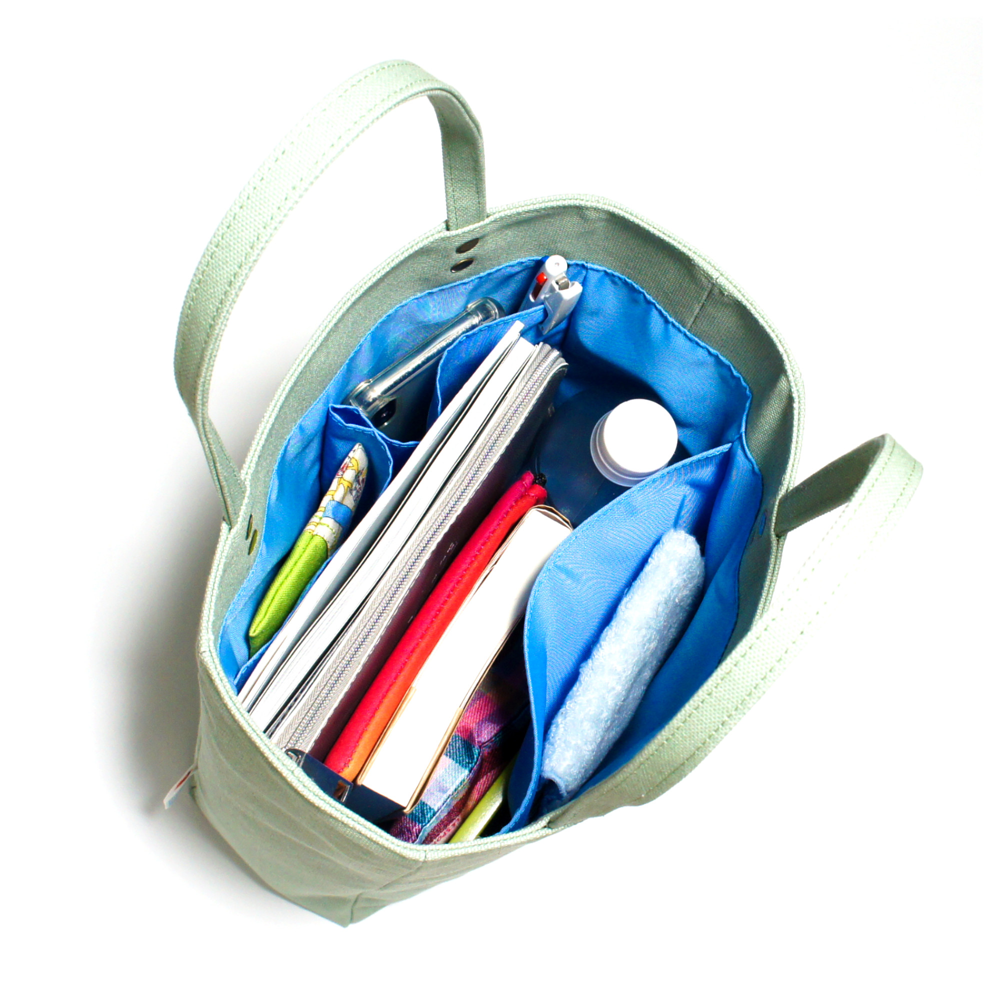 ”人気バッグ2点セット” PVCのスクエアサコッシュ（グレー）と帆布のペーパーバッグトート（ペールグリーン）《受注制作》