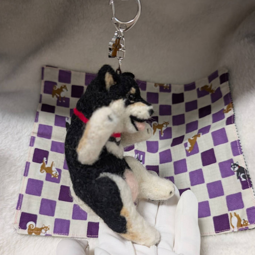柴犬 羊毛 羊毛フェルト ハンドメイド 黒柴 キーホルダー 羊毛フェルト
