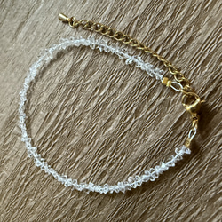 accessories mauハーキーマダイヤバングル ムーヴ ノア》 イエローゴールド＆ダイヤモンド バングル