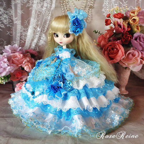 豪華ボリュームフリルドールドレス ヴィクトリア王妃 豪華ブロンズゴールドが重厚なボリュームフリル