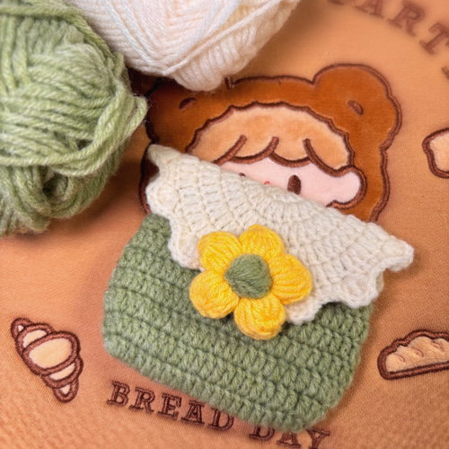 かぎ針編みミニ財布 ポーチ ポーチ くるくる編み森 通販 19239167