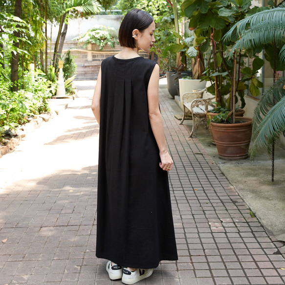 【着丈調整可能】すっきり華奢見せAライン コットン キーネック ノースリ ワンピース　ブラック　0655BK 3枚目の画像