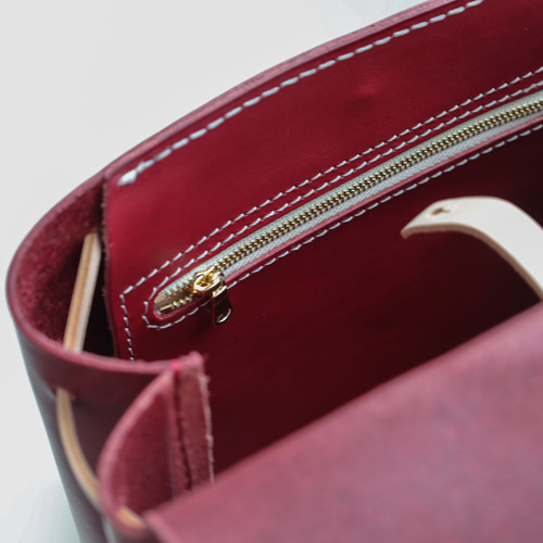 牛革手作りリュックサックレザーバックパック リュック・バックパック