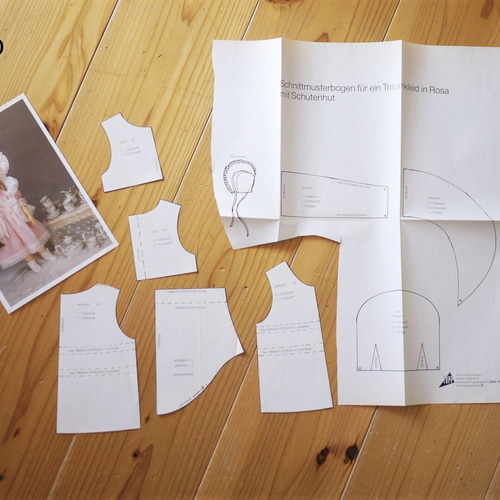 ドール服の型紙 人形服ドレス ドールハウス アンティークドール ビスク