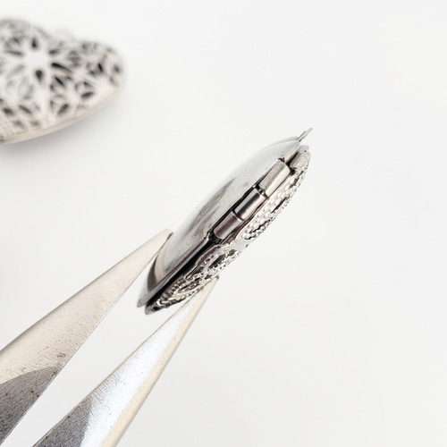 1個 ハート ロケット ロケットペンダント ステンレス 透かし パーツ