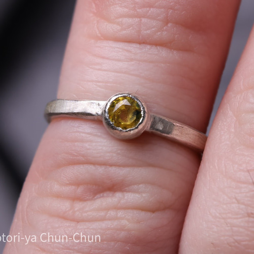 かなり珍しい青と黄色のバイカラー】タイ産 バイカラーサファイア