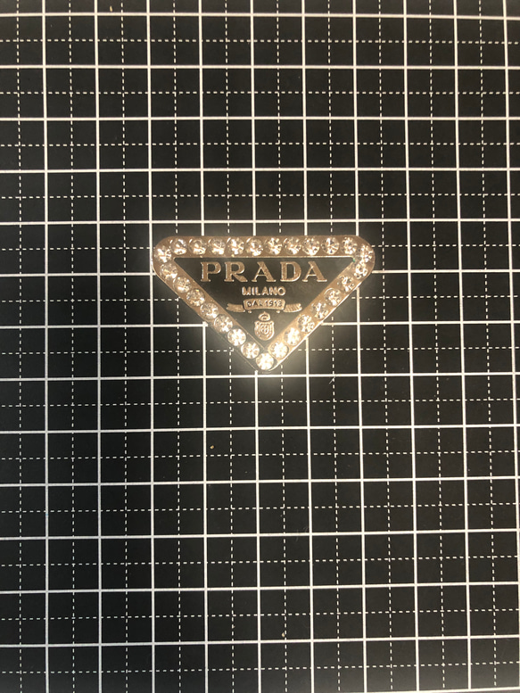 新品未使用 プラダ PRADA パーツ カボション 青】PRADA デニム カボション プレート - メルカリ