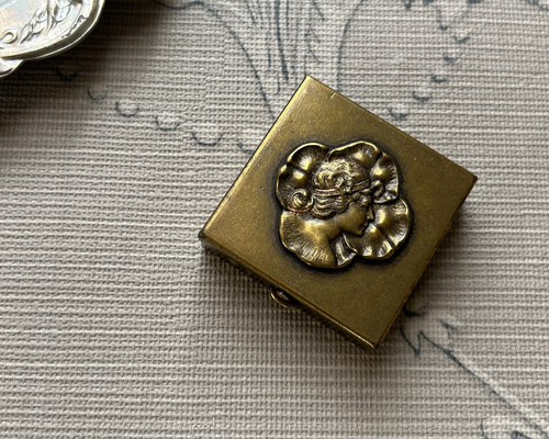 ccdf0366b48ae5ed9558784299f151