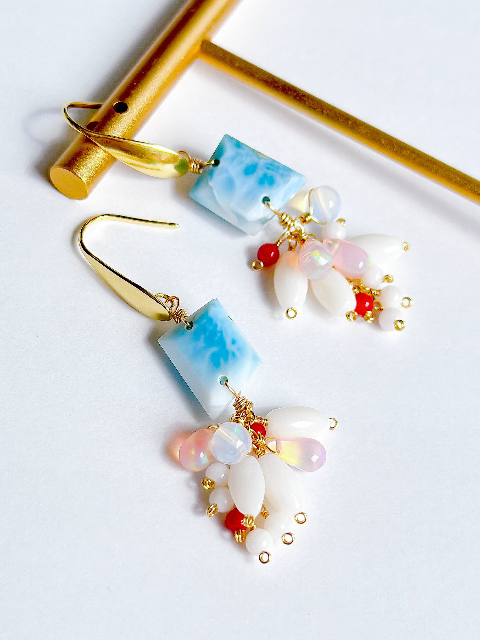 ✶晴れやかブルー2025✶ラリマー コーラル カラーオパール 天然石ピアス 14kgf