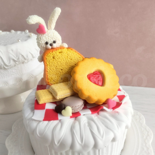 クレイケーキ＊ふわふわバニーのスイート♡イースターケーキ/直径11cm