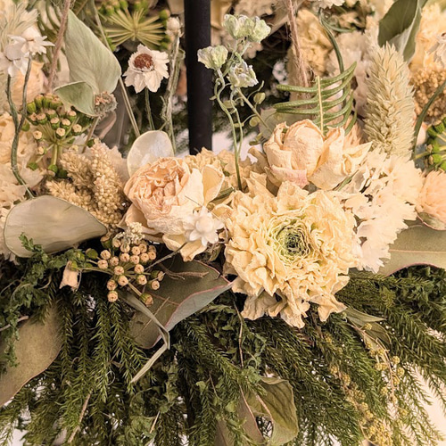 ドライフラワー☆フライングリース☆吊るし型♪アレンジメント♪癒し