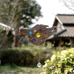 お部屋の中に太陽を 流木とサンキャッチャー&モビール 窓の装飾 ガラス