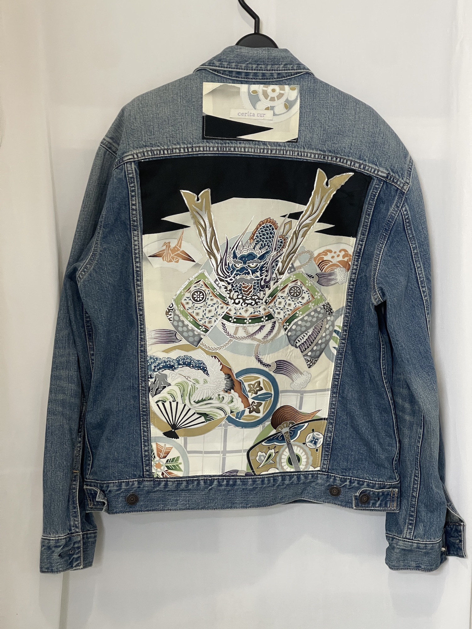 着物リメイク1点もの ヴィンテージデニムジャケット レア 龍の兜