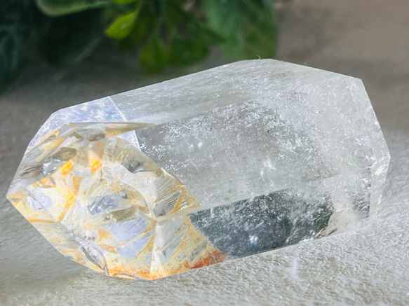 コパー（銅）内包　レインボー　クリスタル　水晶　ポイント　ポリッシュ　原石 8枚目の画像