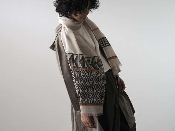 ブロックプリント/大判リネンストール① 4枚目の画像