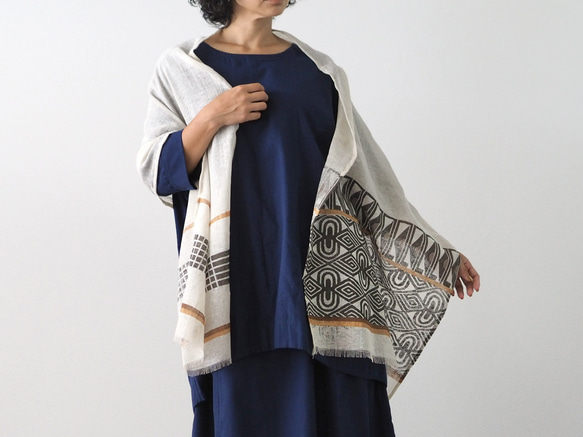 ブロックプリント/大判リネンストール① 13枚目の画像