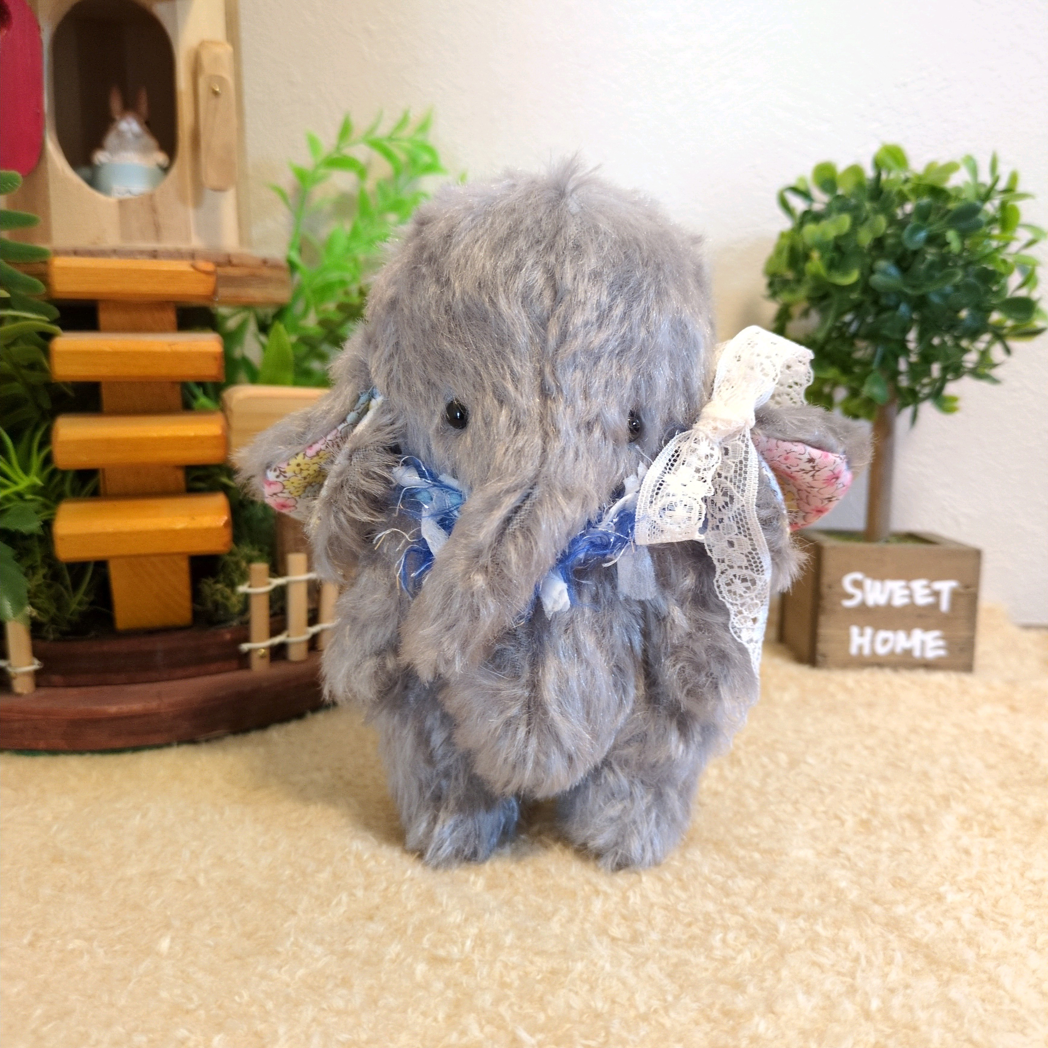 【再販】夢見るぞうのぬいぐるみ　 ドイツ製モヘア生地のおめかしゾウさん かわいい　自立可能　ハンドメイド　　プレゼント