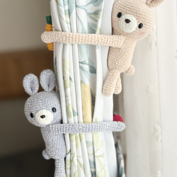 71.かえるのカーテンレール…あみぐるみ 71.かえるのカーテンレール…あみぐるみ （71.かえるのカーテン