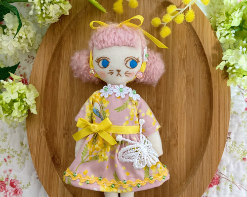 ラブリーナチュラル夢猫ちゃん ドールチャーム 猫人形 布人形 猫ドール