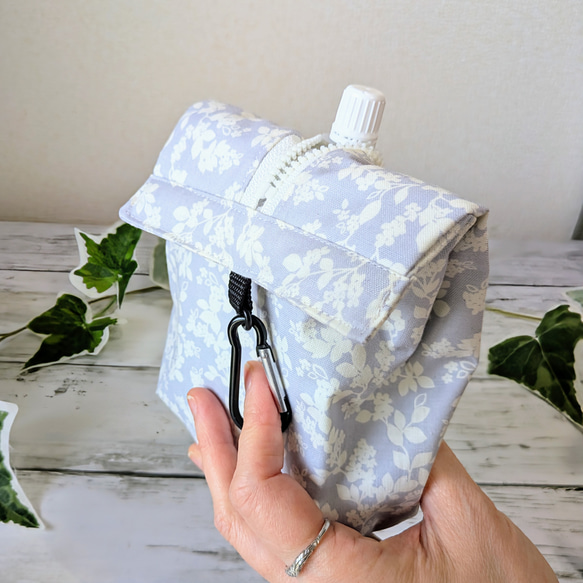 パウチケース★ラベンダーグレー植物柄☆保冷ポーチ☆撥水・防水★暑さ対策・熱中症対策★洗濯OK★パウチ飲料入れ 8枚目の画像