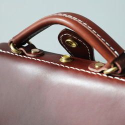 ★限時特惠，兩件起售！ ★超人氣！橫款搭扣包，手工真皮單肩包，女士款，全手工縫製，秋冬包款 第10張的照片