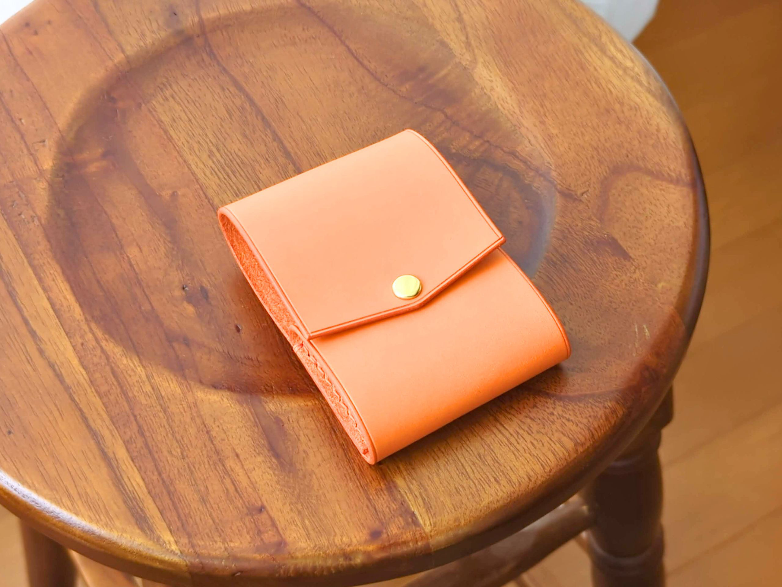 厚い革1枚の縦型名刺入れ TUCSON/トゥクソン オレンジ イタリアンレザー *受注製作