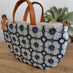 ミナペルホネン/フォレストウェーブ×アネモネ ネイビー/ミニラウンド