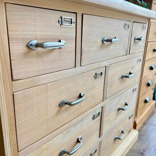 【ハンドメイド】国産ひのき使用　シンプル9杯チェスト ハンドメイド】国産ひのき使用 シンプル9杯チェスト