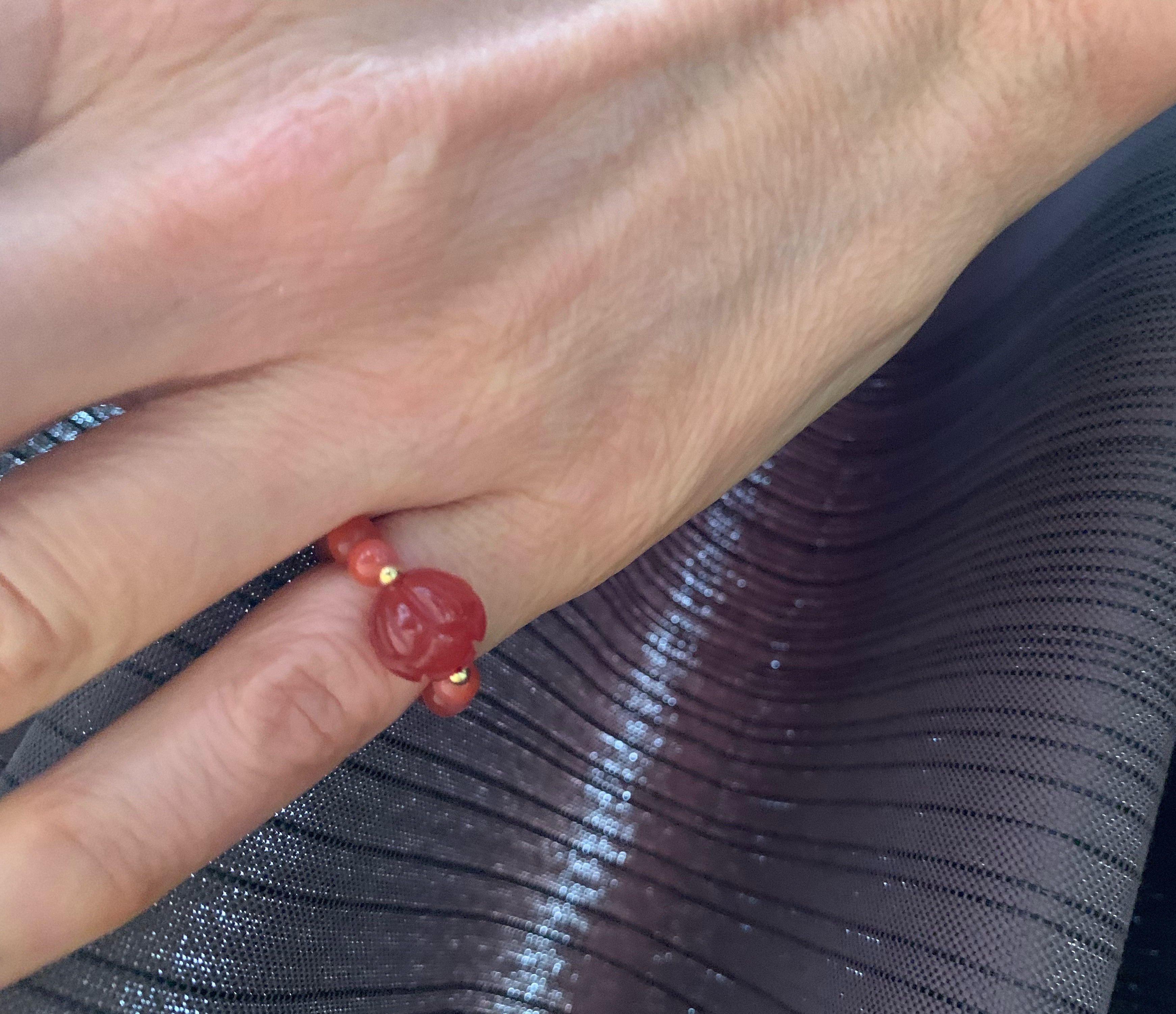 手彫りの蓮の彫り珠：赤瑪瑙と南紅瑪瑙の指輪 護符石リング