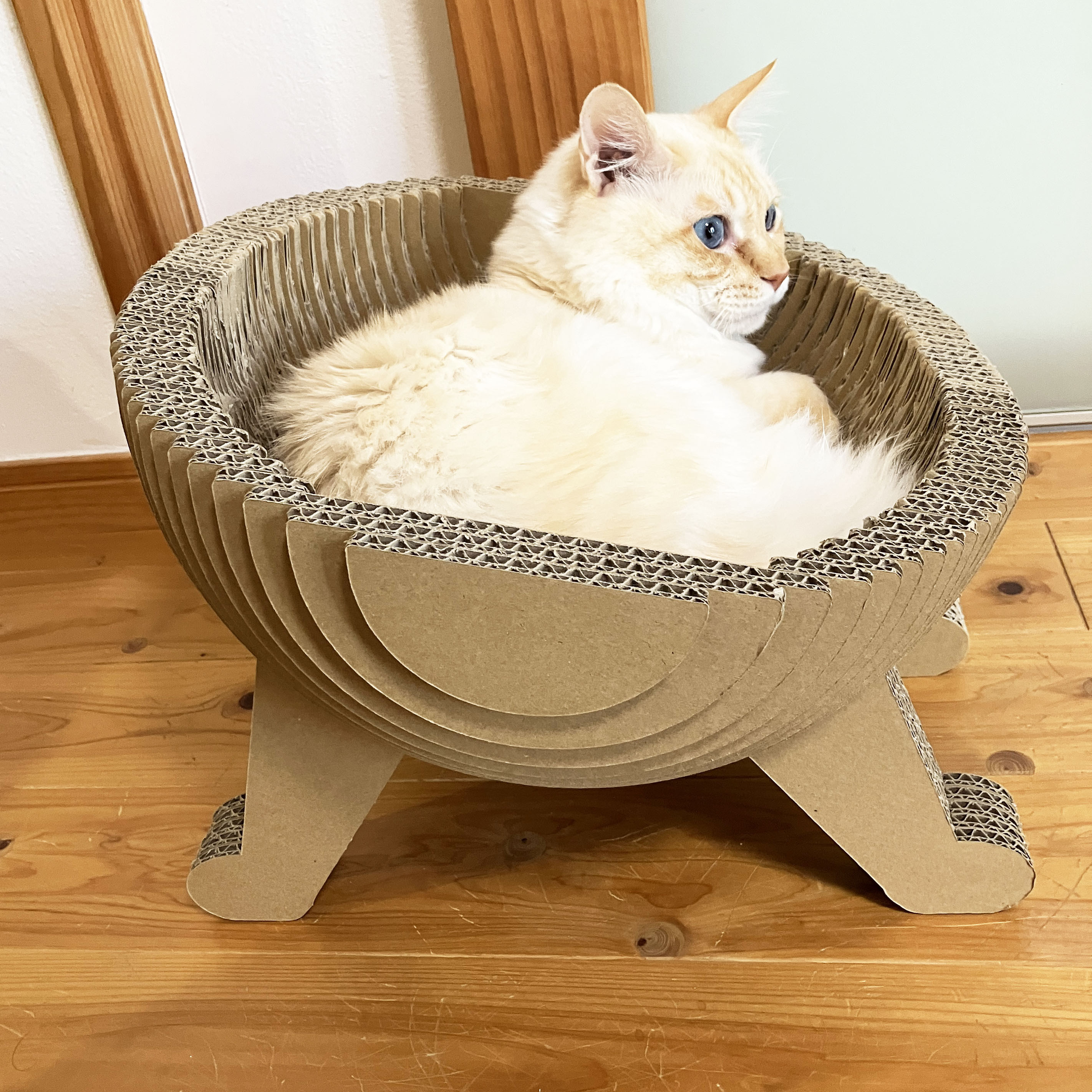 猫足つき半ボールベット