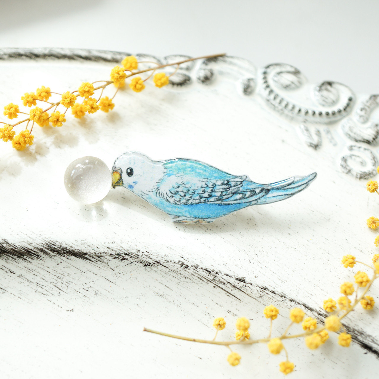 熔融玻璃滾球虎皮鸚鵡胸針