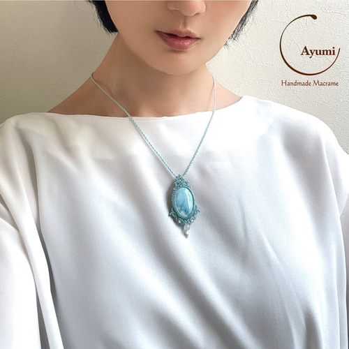 水晶ポイントとラリマーの天然石マクラメ編みネックレス♪♪♪ とびきりブルー！大粒ラリマーの天然石マクラメ編みネックレス