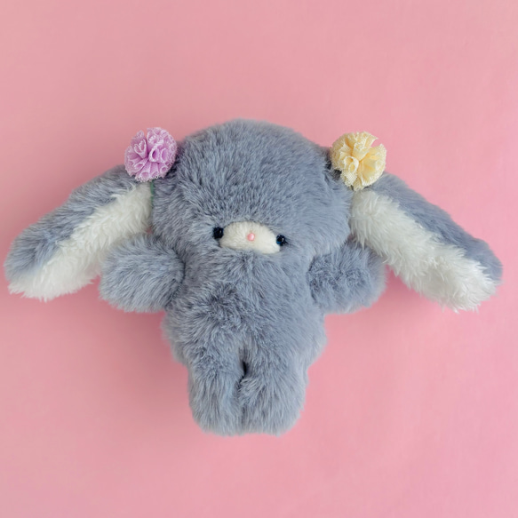 ポンポンブルーベリーちゃん♡フワフワロップイヤー♡手のひらサイズ