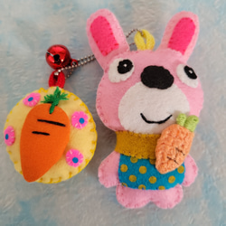 にわとりさんのフェルトマスコットキーホルダー ぬいぐるみ あずき
