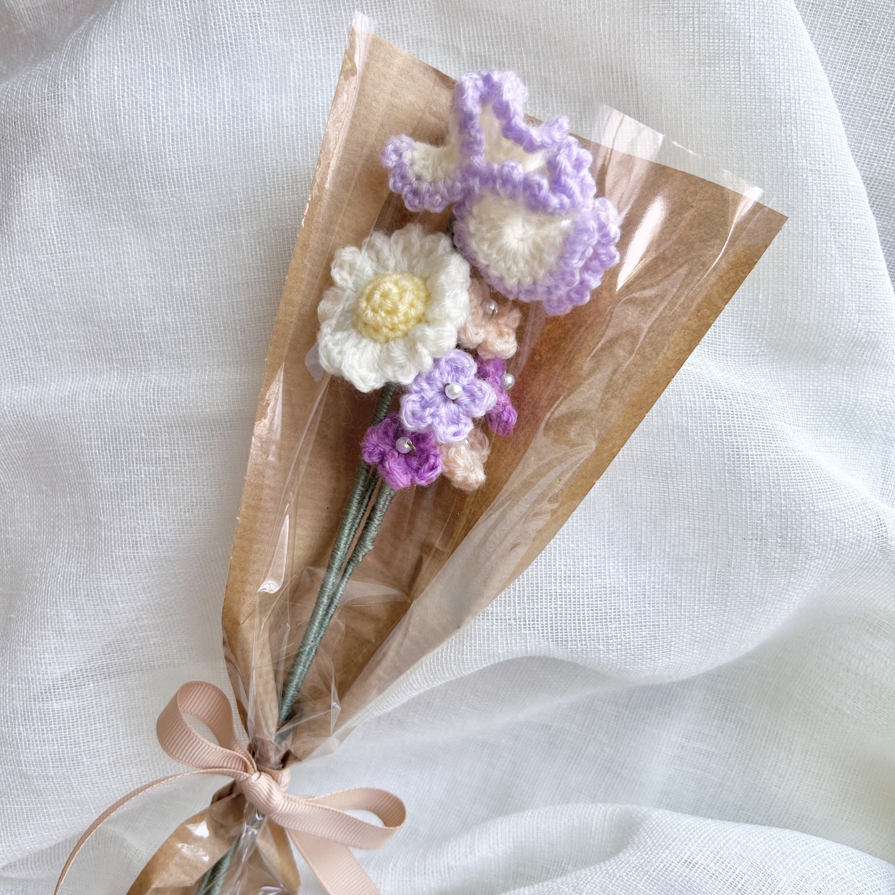 クロシェフラワー 枯れない花束 クロシェフラワー 枯れない花束 編みぐるみ かぎ針編み花束